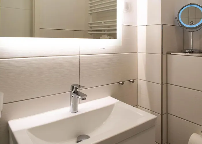 Isabel Хаффкруг